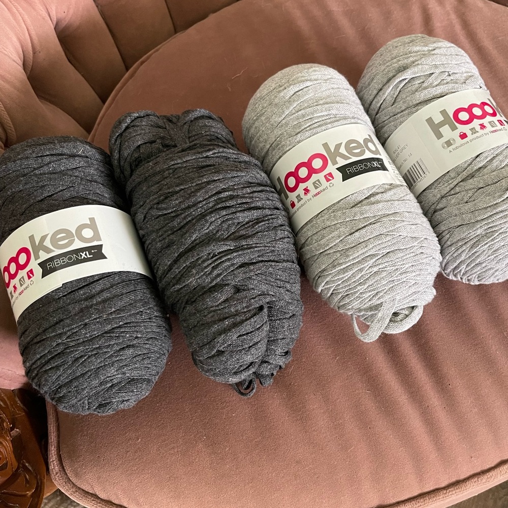 Hoooked XL ribbon Yarn